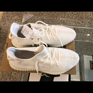 Adidas Yeezy Boost 350 v2 Cream / Triple White